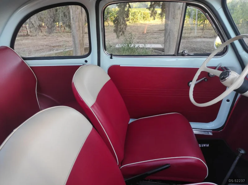 1968 Fiat 500 Nuova in Alcobaça 8