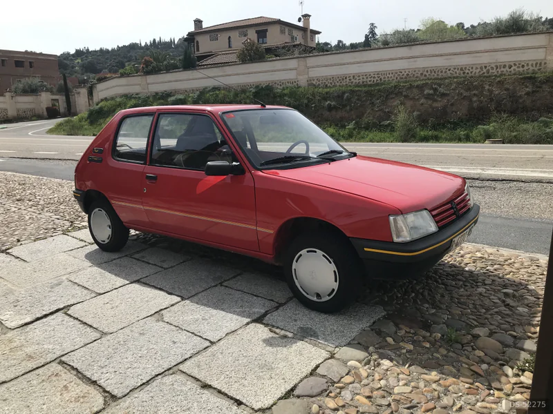 1992 Peugeot 205 in Toledo 3