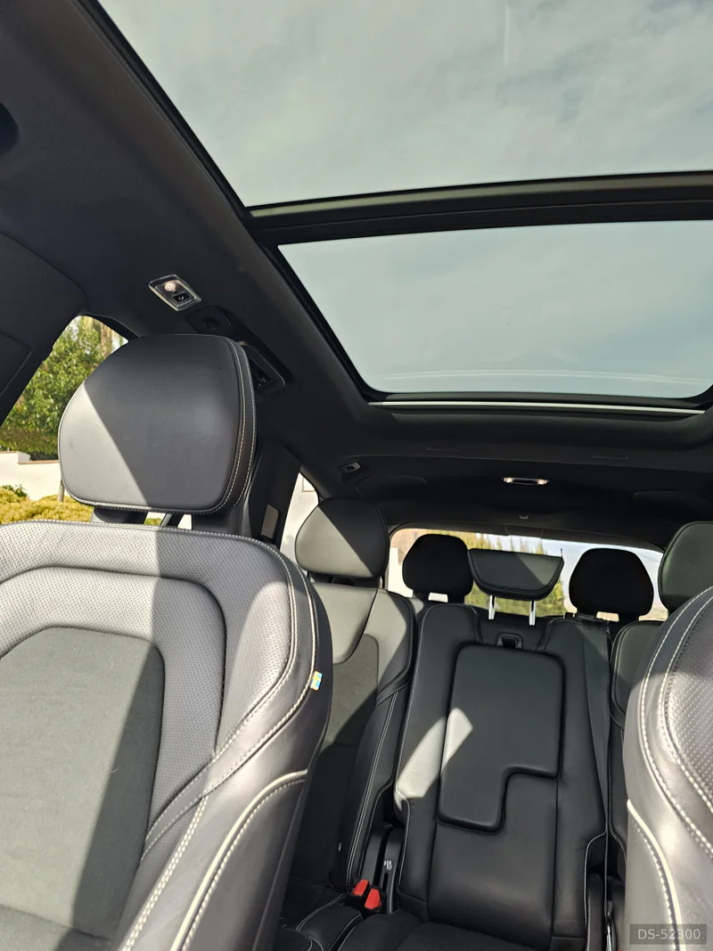 2021 Volvo Xc90 in Madrid 3