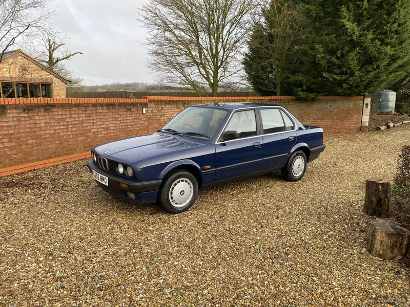 1989 BMW 318 in Buckingham 2
