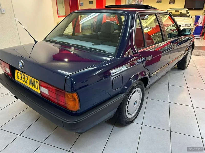 1989 BMW 318 in Buckingham 8