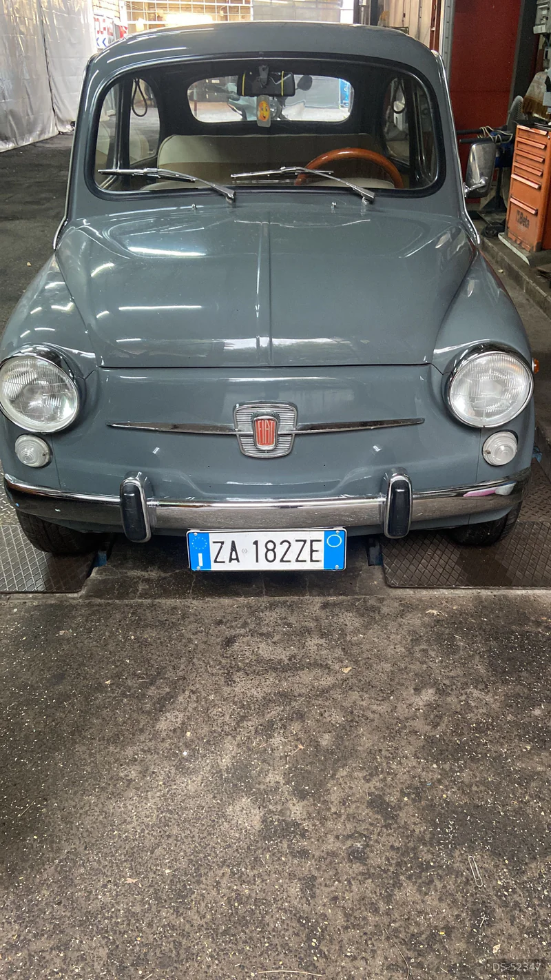 1956 Fiat 600 in Roma 2
