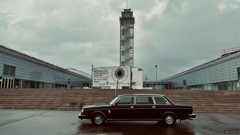 1977 Volvo 264 in Brno 15
