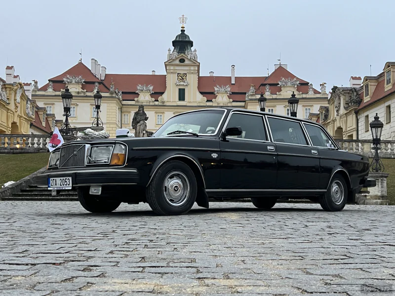 1977 Volvo 264 in Brno 21