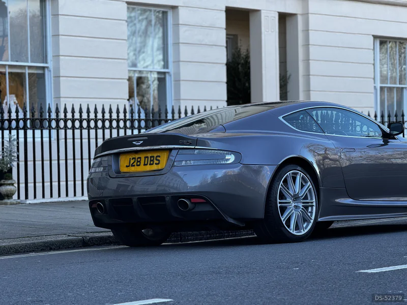 2009 Aston Martin Dbs in London 3