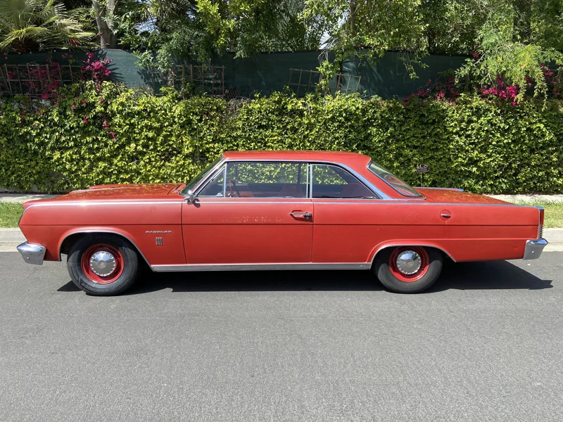 1965 Chrysler Ambassador in Los Angeles 9