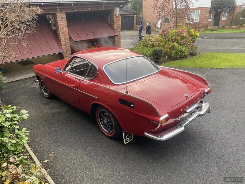 1971 Volvo P1800e in Bolton 2