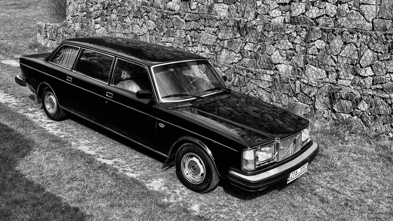 1977 Volvo 264te in Brno 7