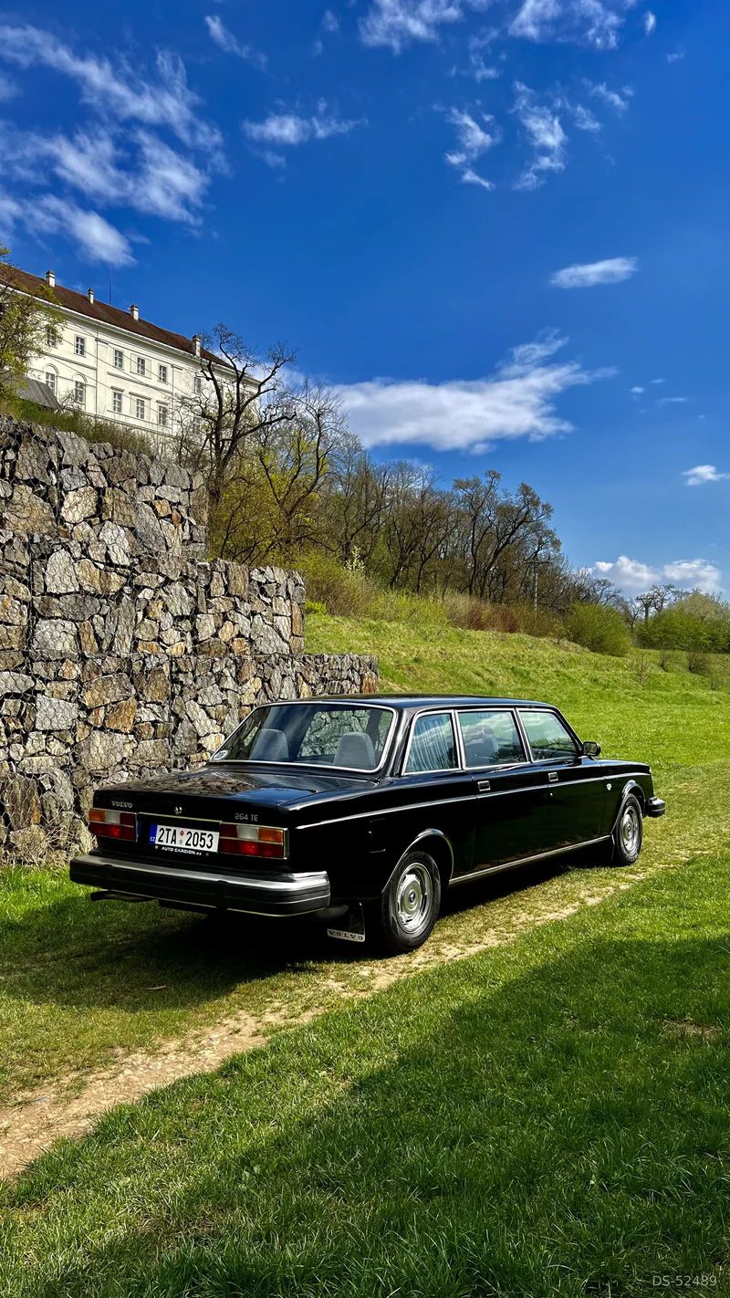 1977 Volvo 264te in Brno 9