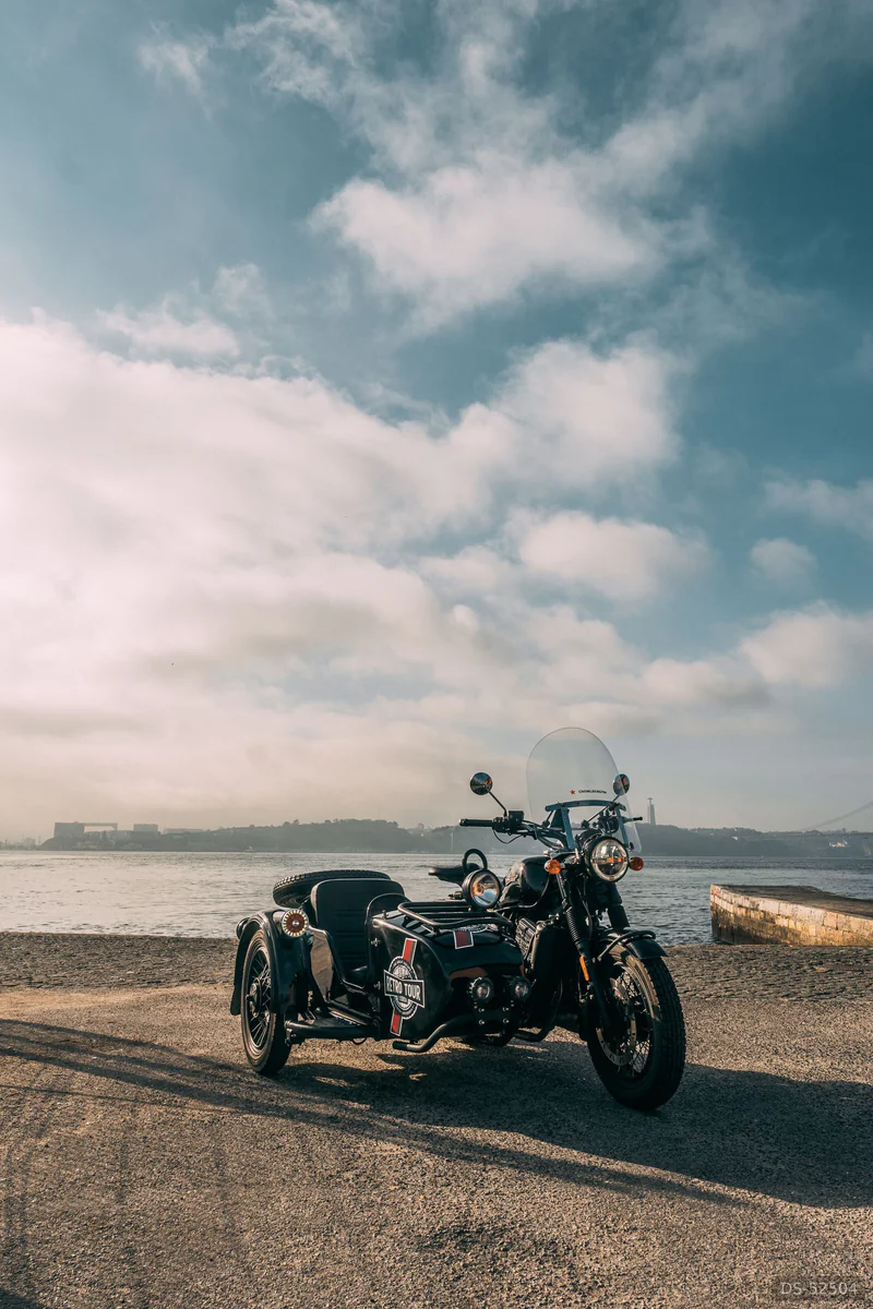 2022 Ural Dinasty 650 in Lisbon 3