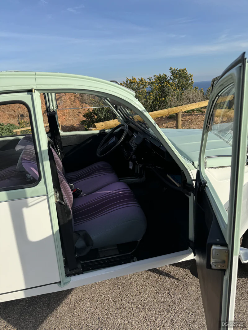 1980 Citroen 2cv in Fréjus 4