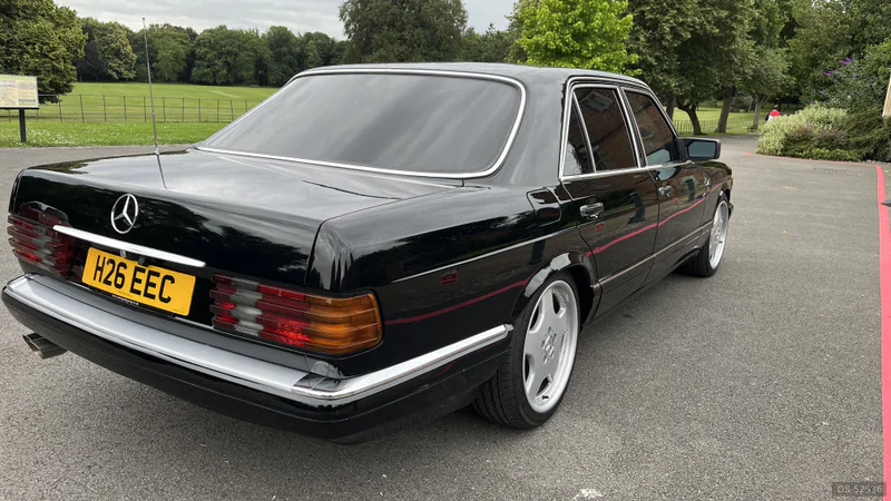 1991 Mercedes-Benz W126 S Class in Birmingham 3