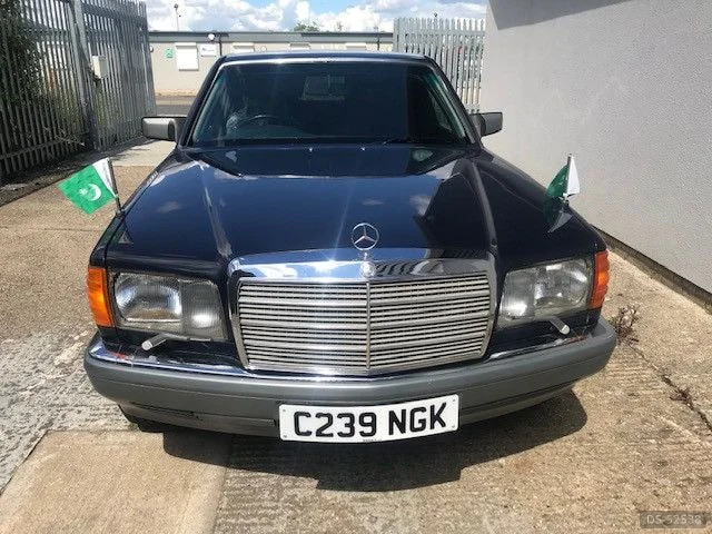 1985 Mercedes-Benz 560 Sel in London 3