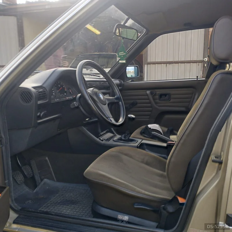 1985 BMW 316 E30 in Logroño 2