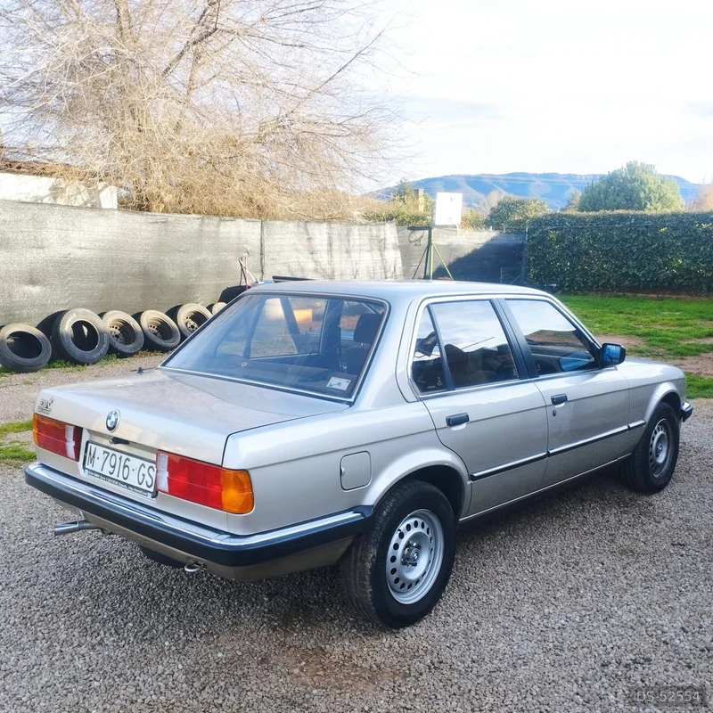1985 BMW 316 E30 in Logroño 3