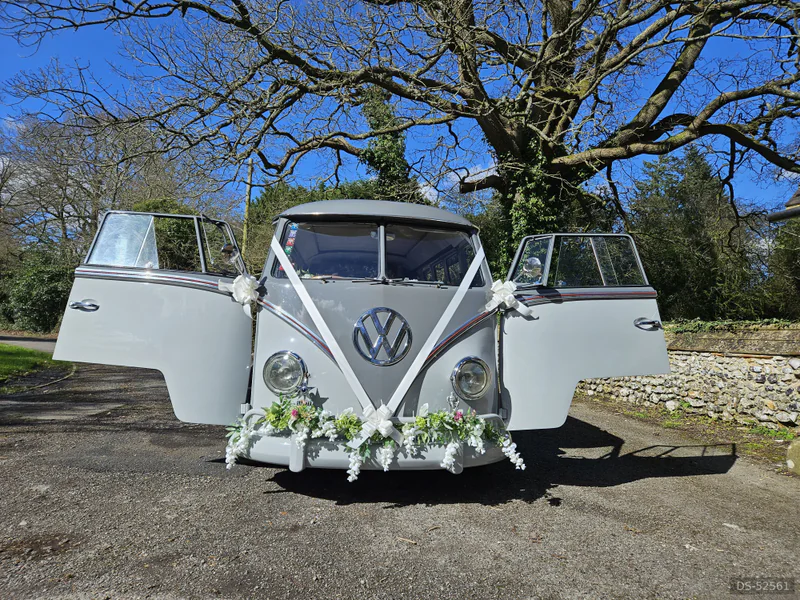 1965 Volkswagen Splitscreen in Reigate 2