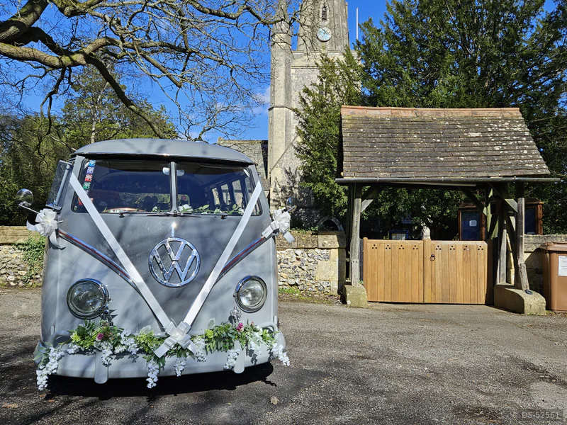 1965 Volkswagen Splitscreen in Reigate 3