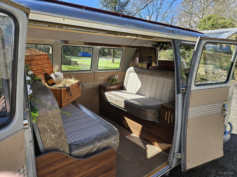 1965 Volkswagen Splitscreen in Reigate 8