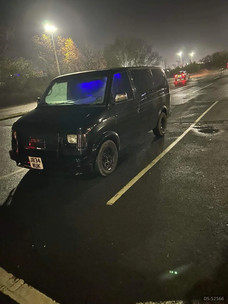 1991 GMC Safari in Filey