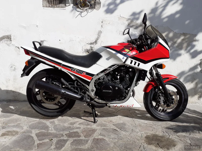 1984 Honda Vf 500 in Frattamaggiore 2