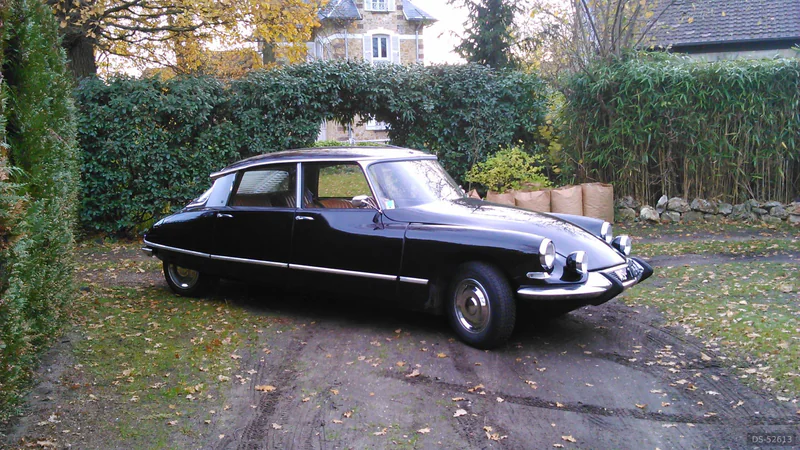 1968 Citroen Ds in Beauchamp 3