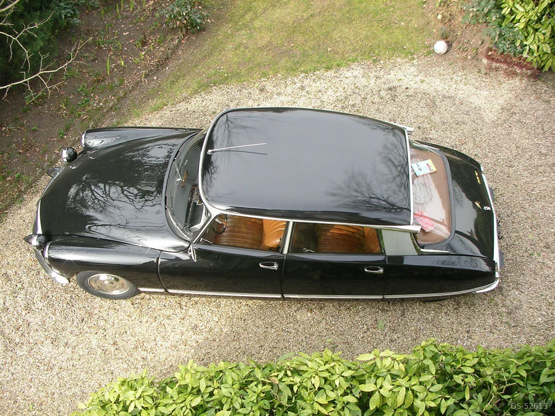 1968 Citroen Ds in Beauchamp 5