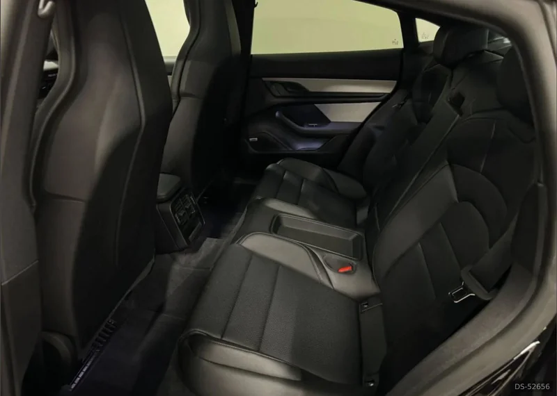 2020 Porsche Taycan 4s Perfomance Plus in Greve 6