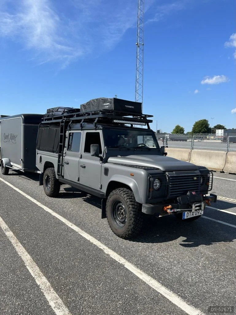 2008 Land Rover Defender 130 in Stockholm 2