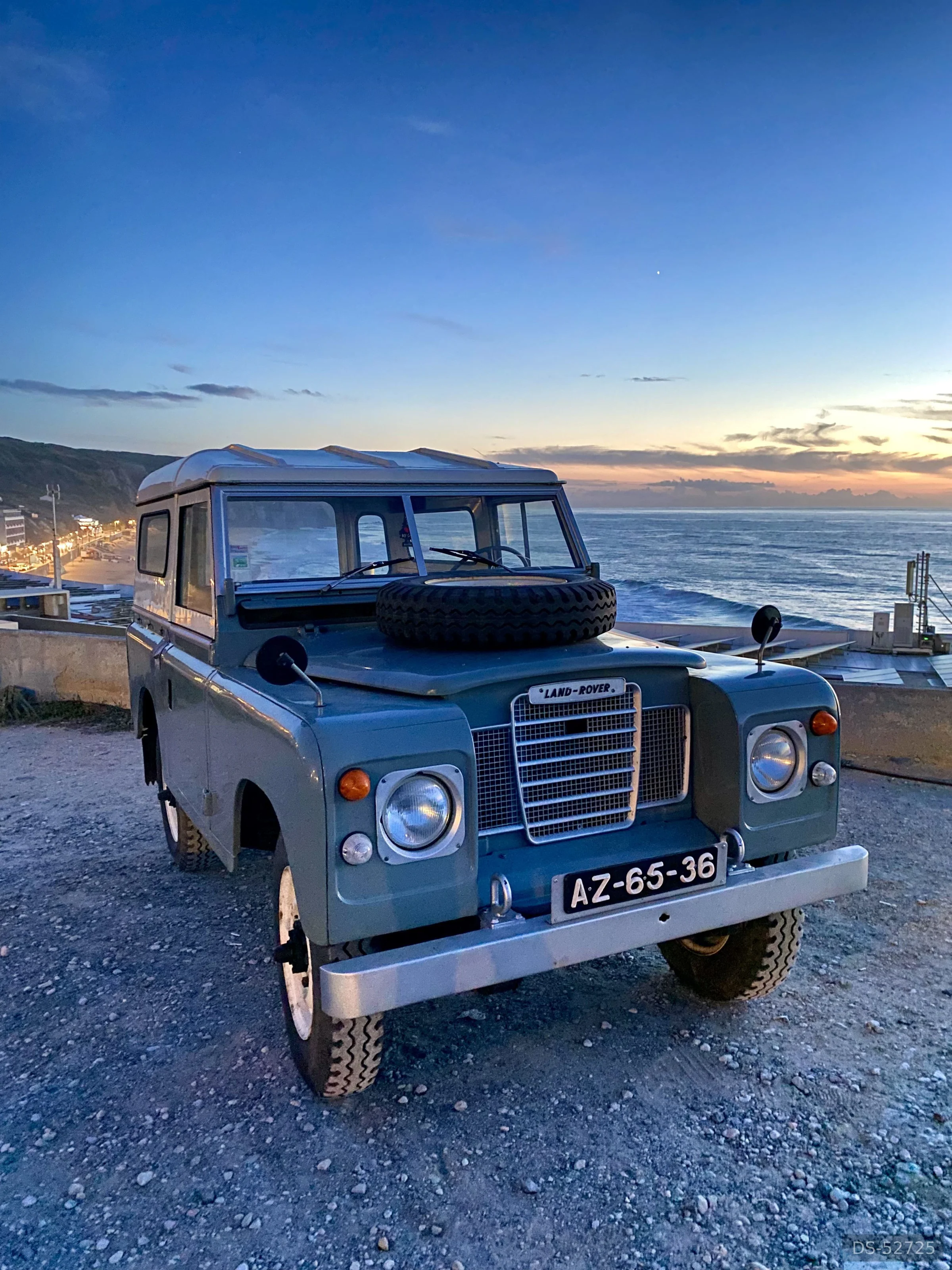 1977 Land Rover Defender