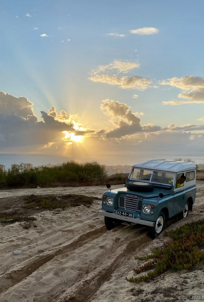 1977 Land Rover Defender in Lisboa 4