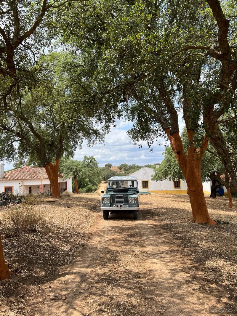1977 Land Rover Defender in Lisboa 2