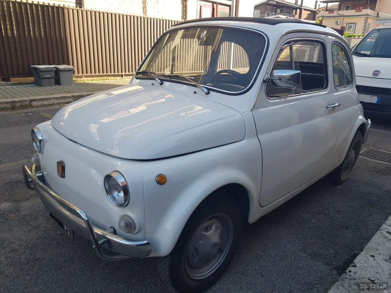 1960 Fiat 500 L in Roma 3