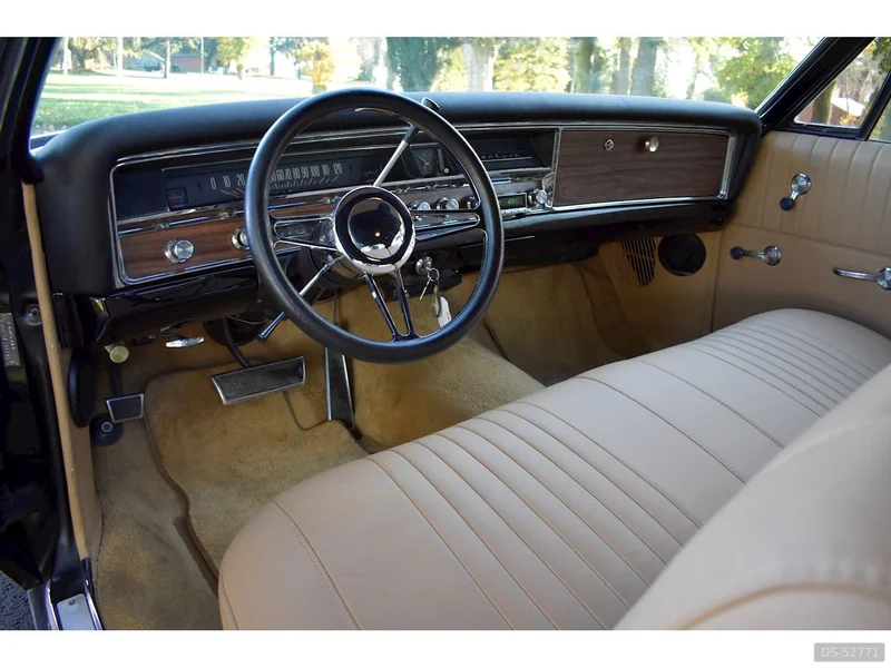 1966 Pontiac Ventura in Bromsgrove 8