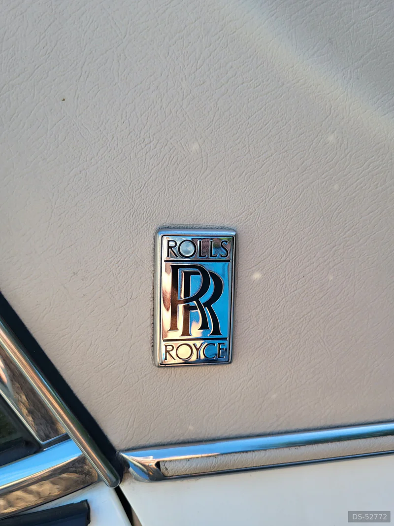 1990 Rolls-Royce Silver Spur II in Brno 5