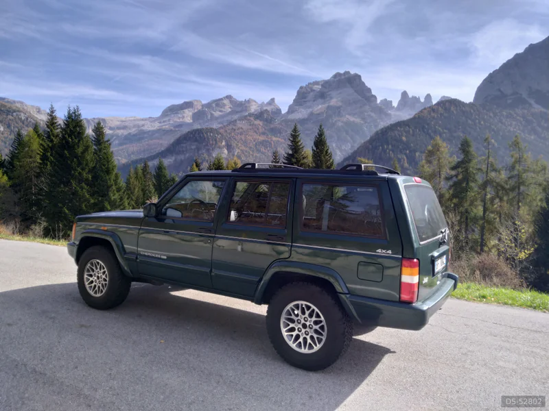 1999 Jeep Cherokee Xj Limited 2.5 Vm 116 Cv Turbo Diesel in Brescia 2