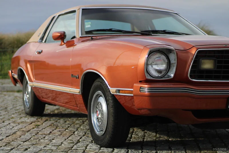 1972 Ford Mustang II in Porto 2