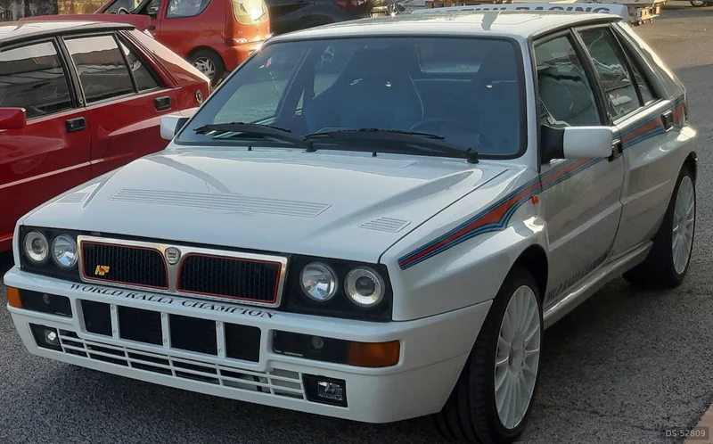 1992 Lancia Delta Evoluzione Martini 6 in Como 2