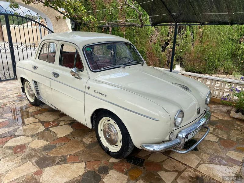 1965 Renault Gordini in Madrid 5