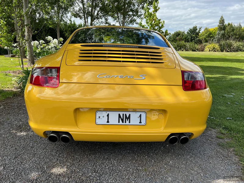 2005 Porsche 911 S