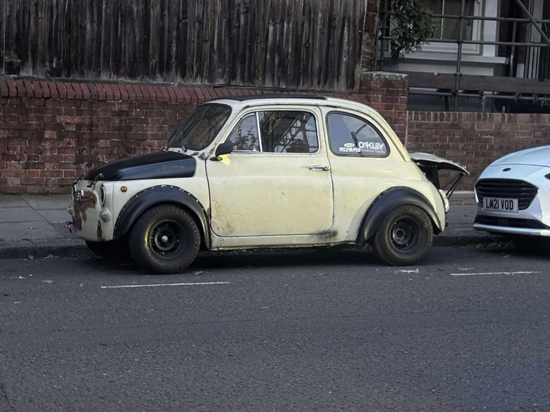 1969 Fiat 500 in London 4