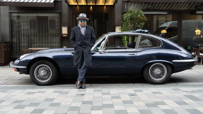 1974 Jaguar E-type Series 3 V12 in London 9