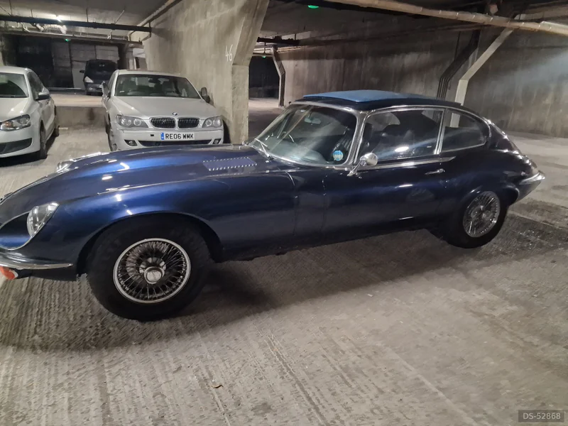 1974 Jaguar E-type Series 3 V12 in London 2