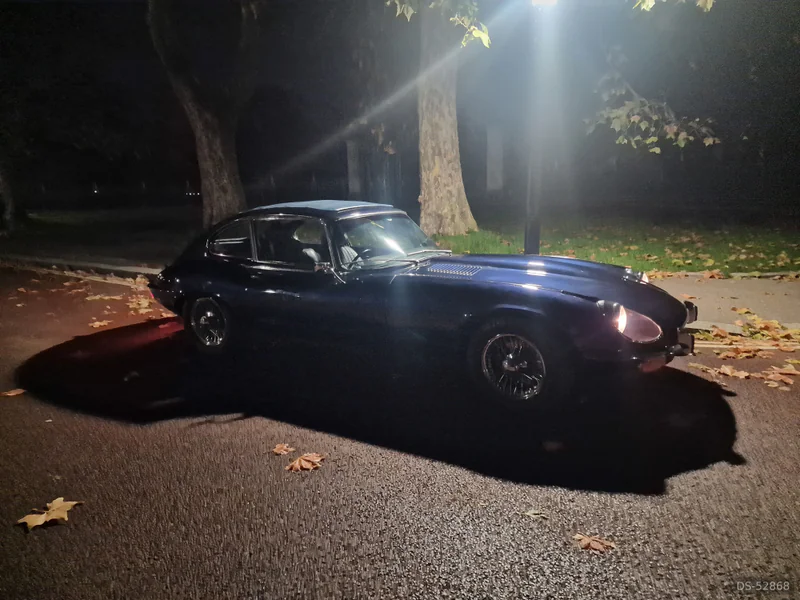 1974 Jaguar E-type Series 3 V12 in London 6