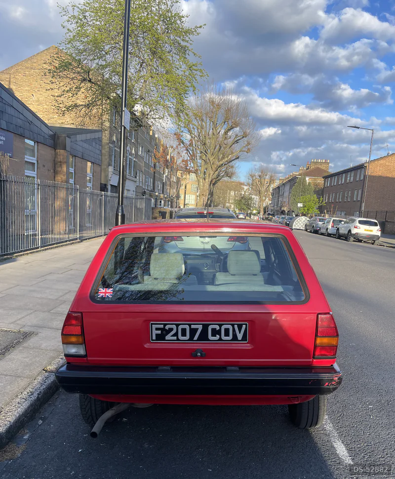 1989 Volkswagen Polo Mk2 in London 4