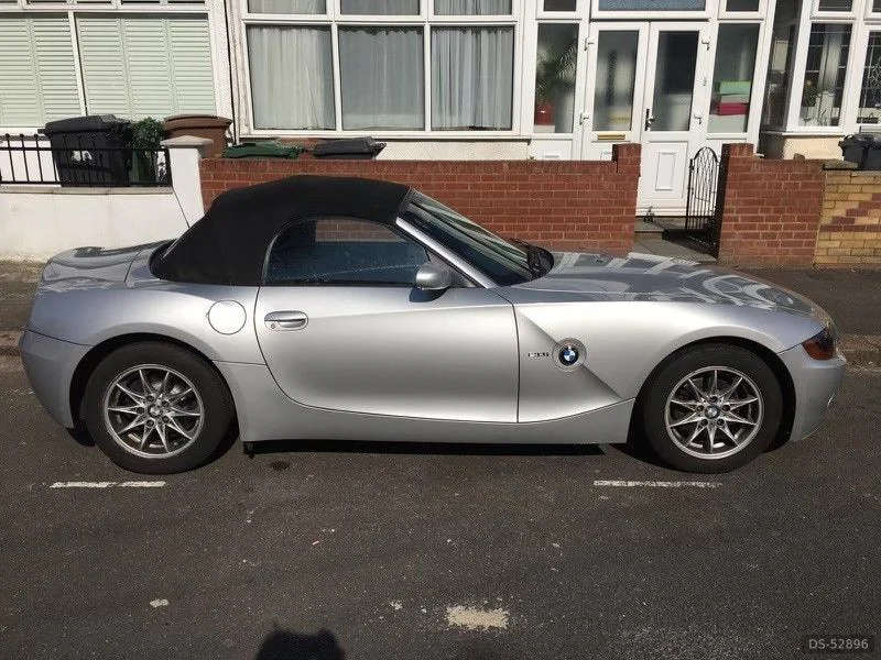 2005 BMW Z4 Convertible Roadster in London 6