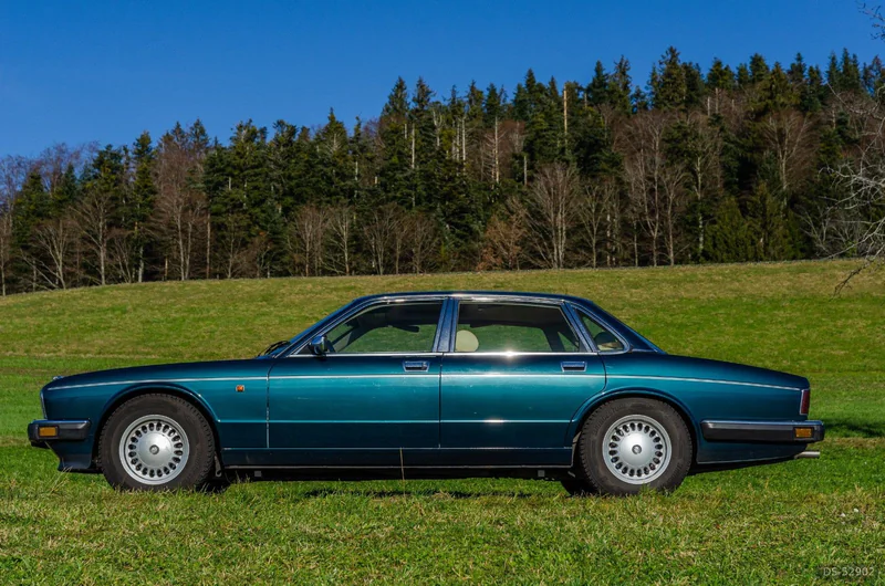 1991 Jaguar Xj40 Sovereign in Thun 3