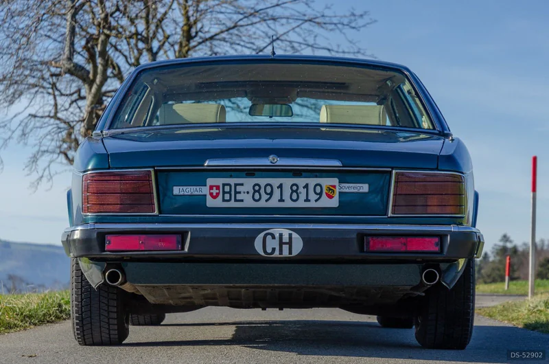 1991 Jaguar Xj40 Sovereign in Thun 4