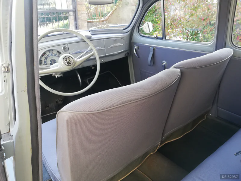 1957 Peugeot 203c in Saline Di Volterra 3