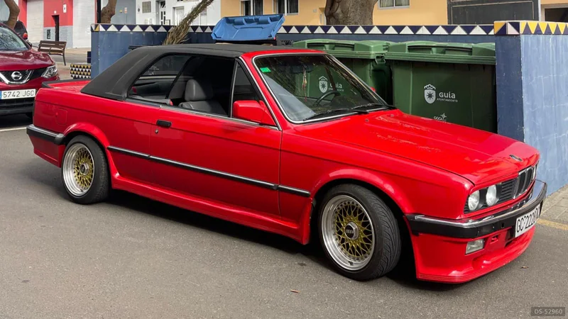 1987 BMW E30 in Galdakao 6