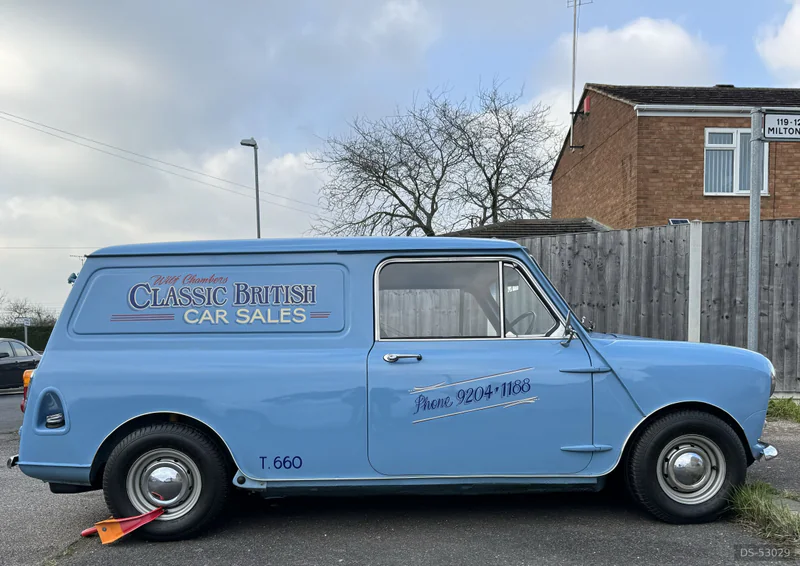 1964 Austin Mini Van in Basildon 3